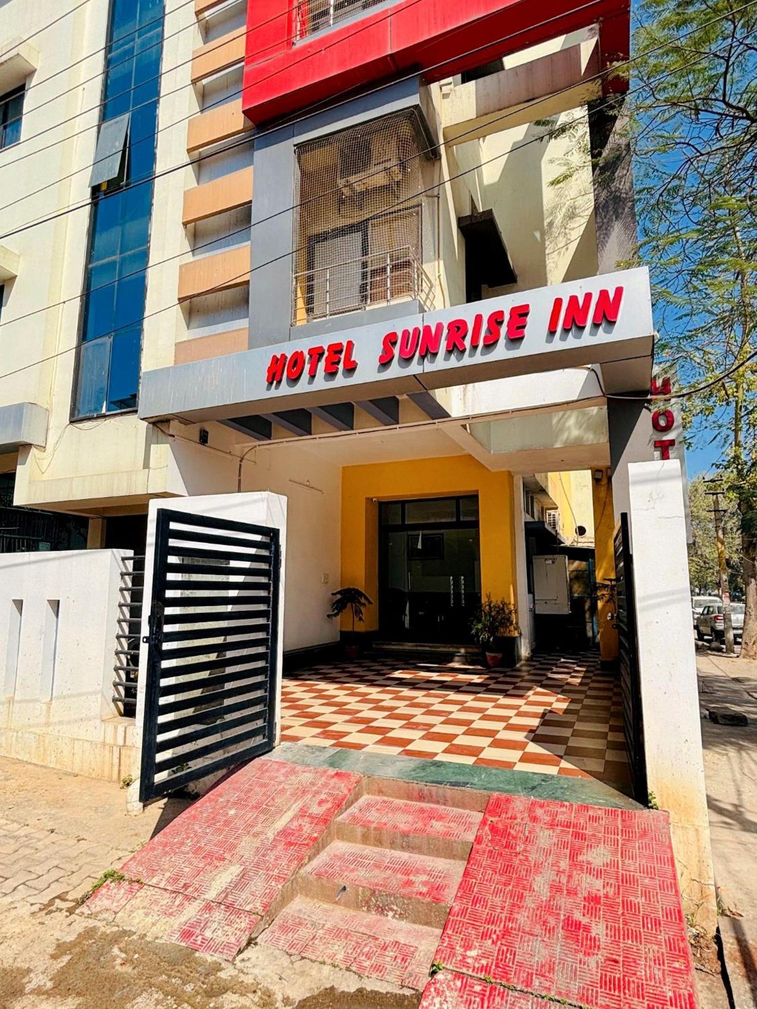 Hotel Sunrise Inn Кота Екстер'єр фото