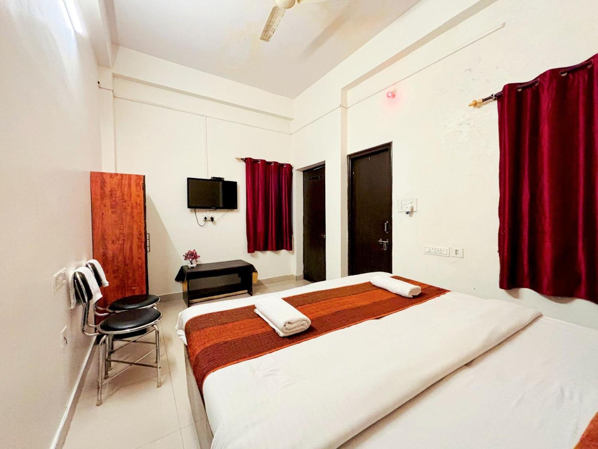 Hotel Sunrise Inn Кота Екстер'єр фото