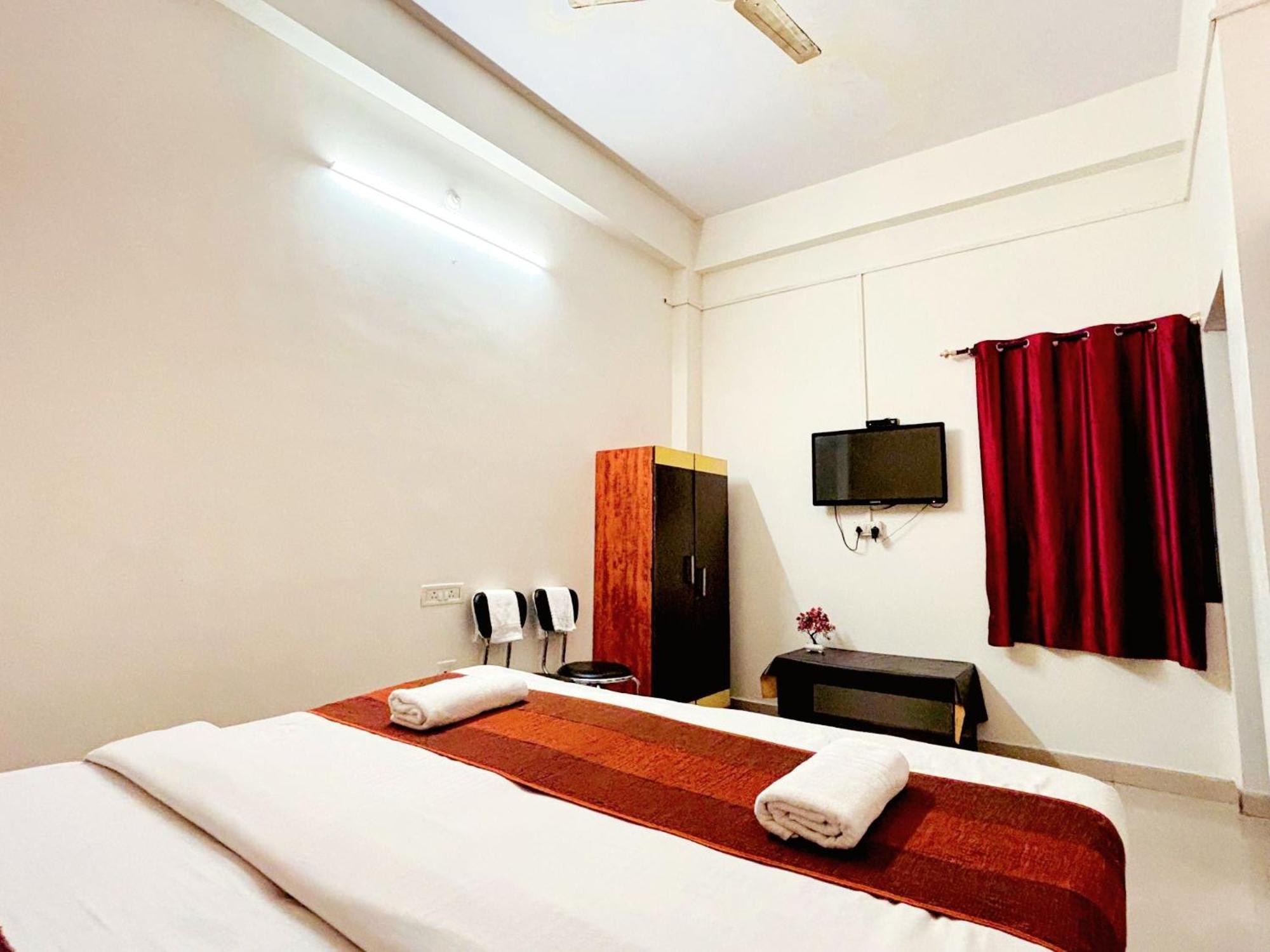 Hotel Sunrise Inn Кота Екстер'єр фото